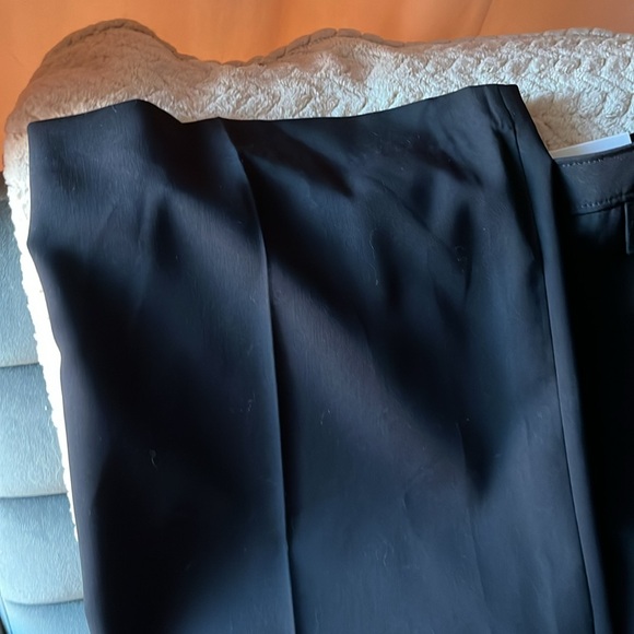 Ann Taylor new high waisted wide leg pants. 32 waist 33 inseam. Navy - Picture 3 of 5